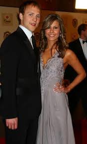 However, in early january 2010 it was confirmed the pair had ended their relationship. Official 2007 Brownlow Medal Thread R Bigsoccer Forum