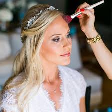 How to match a hairstyle to your dress, when to book the hair trial and much more. How To Ensure Your Wedding Day Hair And Makeup Schedule Stays On Schedule