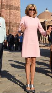 Epingle Par Domi Sur Emmanuel Macron Mode Emanuel Macron Premieres Dames