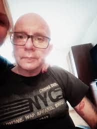 Pomagamy Adamowi odzyskać życie po udarze mózgu