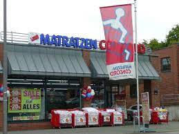 Das sortiment von matratzen concord umfasst sowohl eigenmarken als auch produkte von markenherstellern, die in größeren mengen eingekauft und zu günstigen preisen weiterverkauft werden. Matratzen Concord Gmbh Matratzenfachmarkt Moers 1 Bewertung Moers Hochstrass Franz Haniel Str Golocal