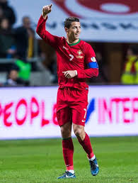 Cristiano Ronaldo Sweden 2 3 Portugal 19 11 2013 Cristiano Ronaldo Ronaldo Sports Jersey