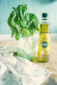 Mon Huile D Olive Au Basilic Fait Maison Volvic Bottle Water Bottle Plastic Water Bottle