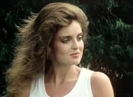 Tracy Scoggins