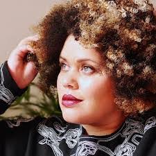 Aleta Conroy's Instagram, Twitter & Facebook