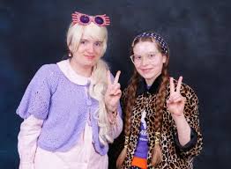 Jessie cave studied illustration and animation at kingston university, london, and worked backstage in various theatres before deciding. Jessie Cave Startseite Facebook