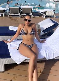 Senna Gammour : rGermanCelebs