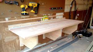 This Diy Floating Workbench Folds Into Place When It S Time To Work Away When You Re Done Folding Workbench Diy Workbench Garage Work Bench