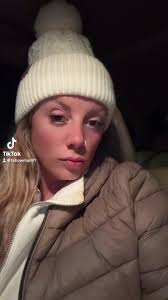 Tessa Bowman's Instagram, Twitter & Facebook