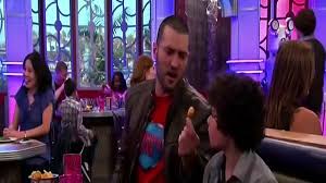 Cat valentine and sam puckett are the two title characters of sam & cat, and they are best friends and roommates. Sam And Cat Twinfection Video Dailymotion