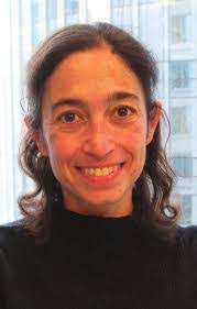 Julia Panzer's Instagram, Twitter & Facebook