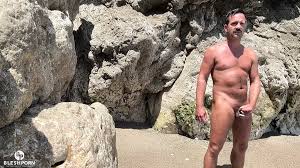 Desnudo masculino en la fotografía - Wikipedia, la enciclopedia libre