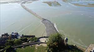 Ce weekend tout le littoral français. France Mont Saint Michel Les Plus Grandes Marees D Europe Continentale