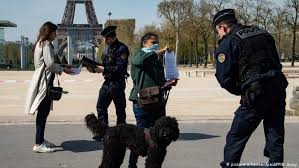 Die behörden sprechen von einer besorgniserregenden dynamik. Frankreich Prasentiert Vorsichtigen Corona Exit Plan Europa Dw 28 04 2020