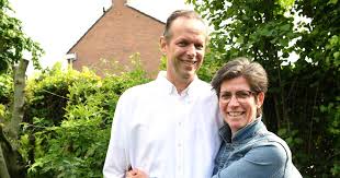 Boek the party 13 februari 2019 bibliotheek doetinchem meer info Top Ondernemer John Martens Lag Vier Weken Op Ic In Gedachten Had Ik Zijn Begrafenis Al Geregeld Binnenland Destentor Nl