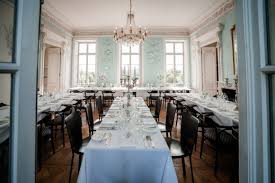 Hochzeitsfotos In St Irminen Und Schloss Monaise Trier