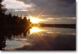 Kuvahaun tulos haulle keskiyÃ¶n aurinko