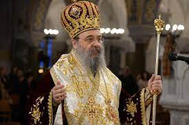 Ο μητροπολίτης πατρών χρυσόστομος (κατά κόσμον χρήστος σκλήφας) είναι έλληνας ιεράρχης και σημερινός μητροπολίτης της ιεράς μητροπόλεως πατρών. Ektaktws Sto Nosokomeio O Mhtropoliths Patrwn Xrysostomos In Gr