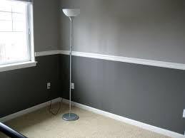 Painting out the difference by using all one color looks odd, but highlighting the detail of the rail or the panels enriches the decor. Add Elegance In Your House With Chair Rail White Chair Rail Remodel Bedroom Two Tone Walls