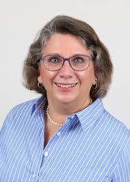 Sandra Sandi Solomon Real Estate Associate in Englewood Cliffs New Jersey