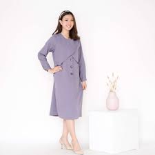 70 model baju batik atasan wanita terbaru 2019 semua ukuran 19 04 2021 70 model baju batik atasan wanita terbaru 2021 lengan panjang pendek modern oleh admin diposting pada april 20 2021 aneka model dan desain baju batik wanita remaja sampai dengan orang dewasa modern. Model Baju Atasan Wanita Terbaru 2020 Desain Modis Lina101 Bajubiz