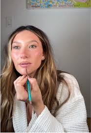 Creating an Edgy Lip Combo for a Fashion Show