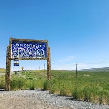 Maybe you would like to learn more about one of these? Idaho Welcome Sign Covered In Stickers Auctioned For 11 200 Idaho Statesman