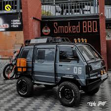 It S Gymni World S First Lifted Maruti Omni Sakkathlife In 2020 Vehicles Jeep Cars Offroad Vehicles
