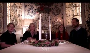 Hier erhalten sie ausführliche und aktuelle nachrichten zur kronprinzessin von norwegen. Royale Weihnachtskarten Diese Fotos Sind Ein Echtes Geschenk Royals Bild De