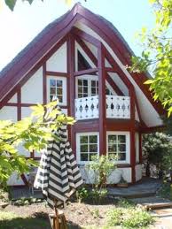 Stralsund is 24 mi from the property. Hiddenseeservice Ferienhaus Haus Ferien