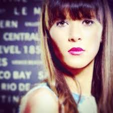 Isabelle Campbell's Instagram, Twitter & Facebook