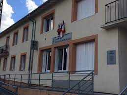 Centre des finances publiques, mis en service en 1978, sur les plans du cabinet d'architectes barge. Nouveau Reseau Des Finances Publiques Ou Et Quand Les Permanences Sont Assurees Dans Le Lauragais Voix Du Midi Lauragais