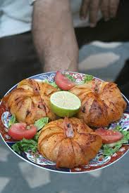 Mini Pastilla Aux Fruits De Mer En Rosasse Passion Culinaire By Minouchka En 2020 Cuisine Marocaine Recette De Cuisine Marocaine Recettes De Cuisine