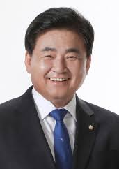 더 이상 쓸데없는 얘기는 입을 닥치길 바란다고 했다. ì†Œë³'í›ˆ êµ­íšŒì˜ì› ì†Œê°œ ëŒ€í•œë¯¼êµ­êµ­íšŒ