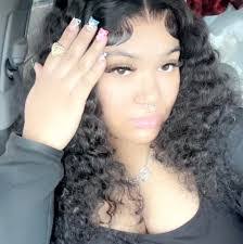 Desiree Brown's Instagram, Twitter & Facebook