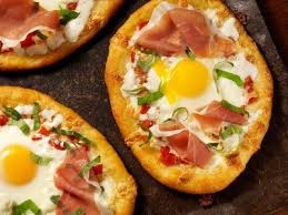 Mini Pizzas De Huevo Para Desayunar Receta Pizza De Huevo Recetas De Mini Pizza Mini Pizzas
