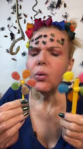 Unboxing Kinder Joy Surprise Eggs