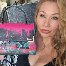 One of my favorite bags of all time designed by @chloenache