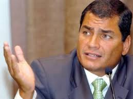 Correa pide aclaraciones a ex funcionario por ser 'amigo' de 'Raúl Reyes'