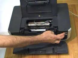 It has a lot to live up to, it's packed with convenient features, it offers 4800 dpi print resolution at superfast speeds 9 ppm. Canon G2000