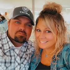 What belt ya'll running? Looking for reccomendations