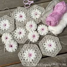 Besides, the stitches tend to be easy. 3d Hexagon Crochet Pattern Novocom Top