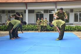 Thiết thực lớp huấn luyện võ thuật cho lực lượng kiểm lâm