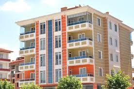 Rüyada eski evini sattığını görmek, geçmişle bağları kopararak yenilenmeye ve yeni bir hayata merhaba demek istemeye delalet eder. Ruyada Yeni Bina Gormek Ruyatabirleri Com