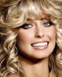 A beautiful Farrah Fawcett I wish I could go back to the 70s,. 🥰🌹💫🥰