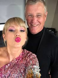 Pastor kingsley okonkwo, is the general overseer of the david's christian centre(dcc) and a certified relationship therapist. Taylor Swift S Dad Fought Off Burglar Who Broke Into Florida Home