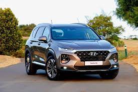 The vehicle was such a hit on the american market that hyundai struggled to match demand. First Drive Hyundai Santa Fe 2019 Sa 4x4