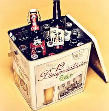 Geschenk Fur Bierliebhaber Bierliebhaberinnen Kalea Spezialitaten Bier Box Ausgewahlte Biere Verpackt In Einer Hoc Geschenke Geschenke Verpacken Metall Box