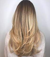 langes haar mit abgewinkelten swoopy stucken abgewinkelten frisurlangehaare haar in 2020 lange haare haarschnitt lange haare frisuren lange haare schnitt