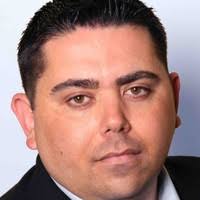 Bee Thomas Email & Phone Number